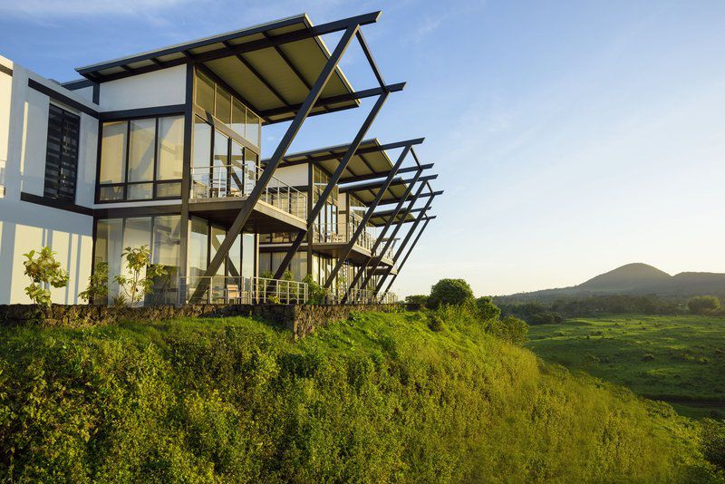 Pikaia Lodge Santa Cruz Island Ngoại thất bức ảnh