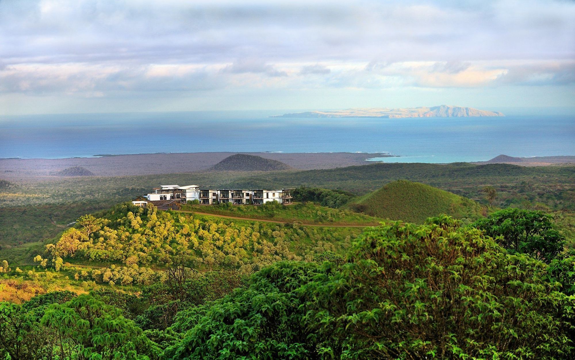 Pikaia Lodge Santa Cruz Island Ngoại thất bức ảnh