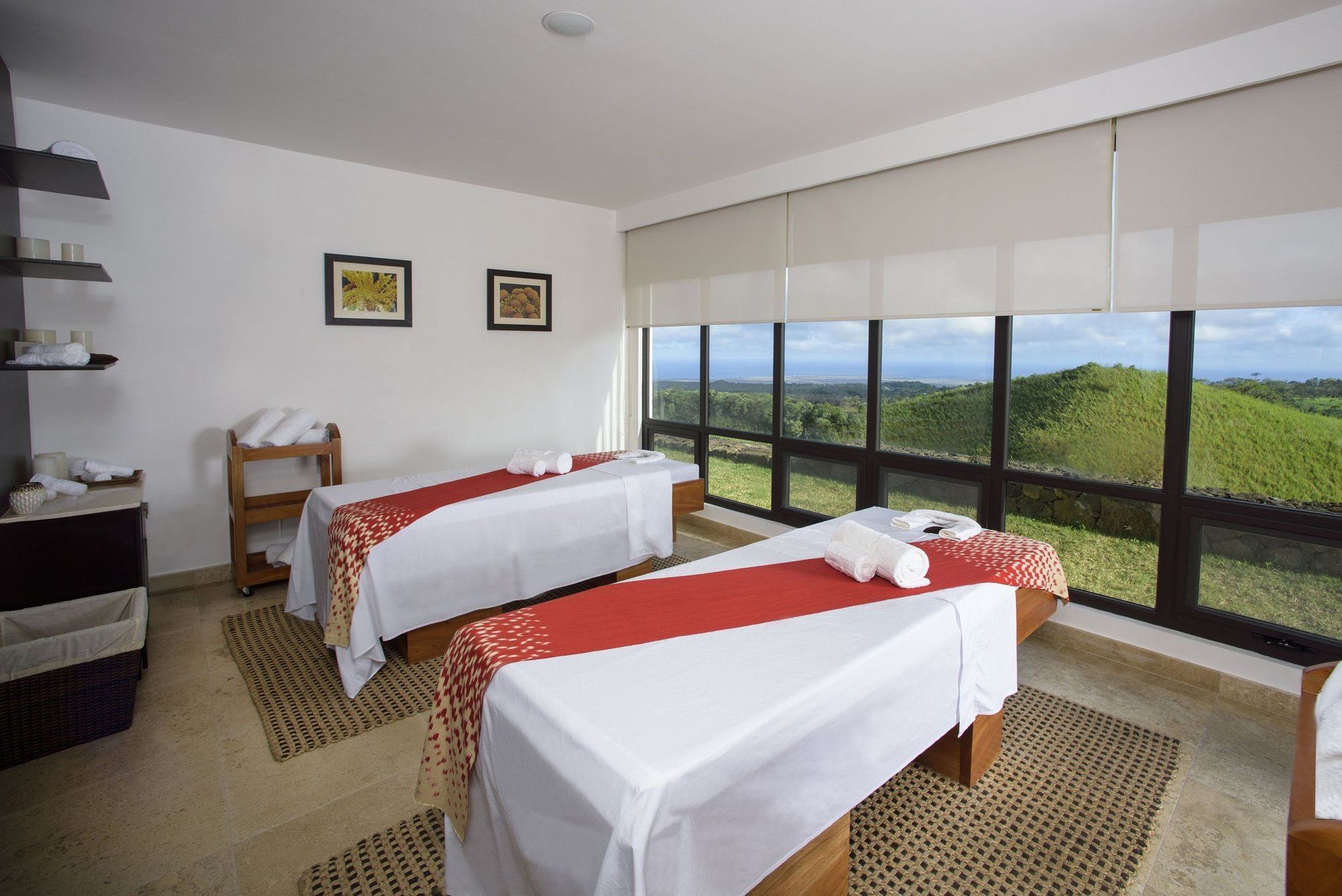 Pikaia Lodge Santa Cruz Island Ngoại thất bức ảnh